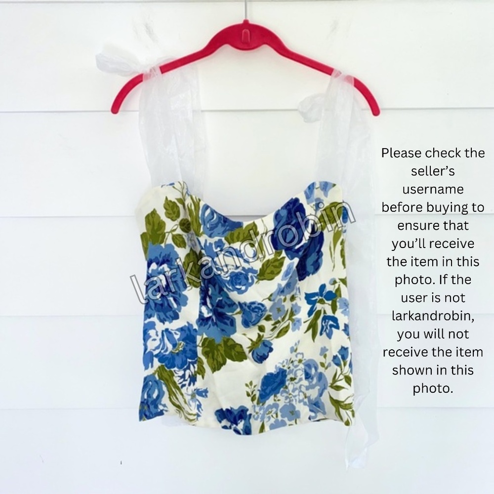 NEW Reformation Zoey Top Lucca 12 - Picture 9 of 17